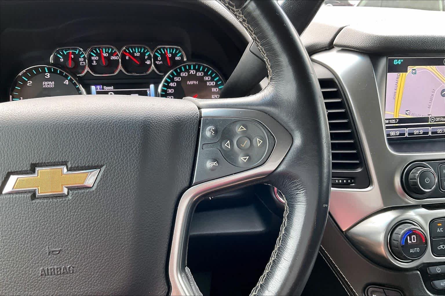 Used 2017 TUNGSTEN METALLIC Chevrolet Premier image 22