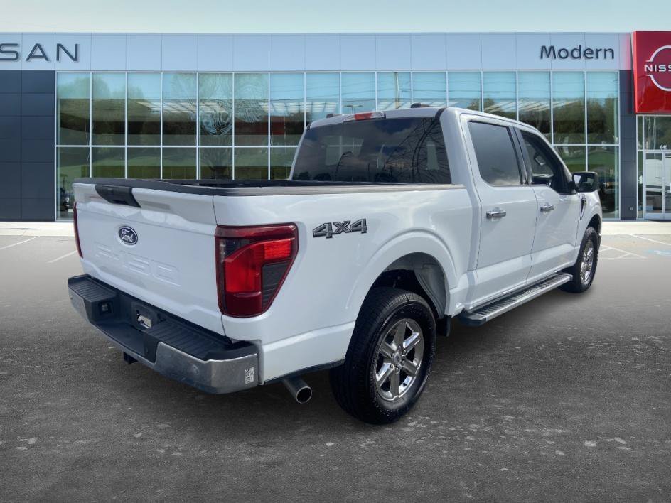Used 2025 Oxford White Ford XLT image 5