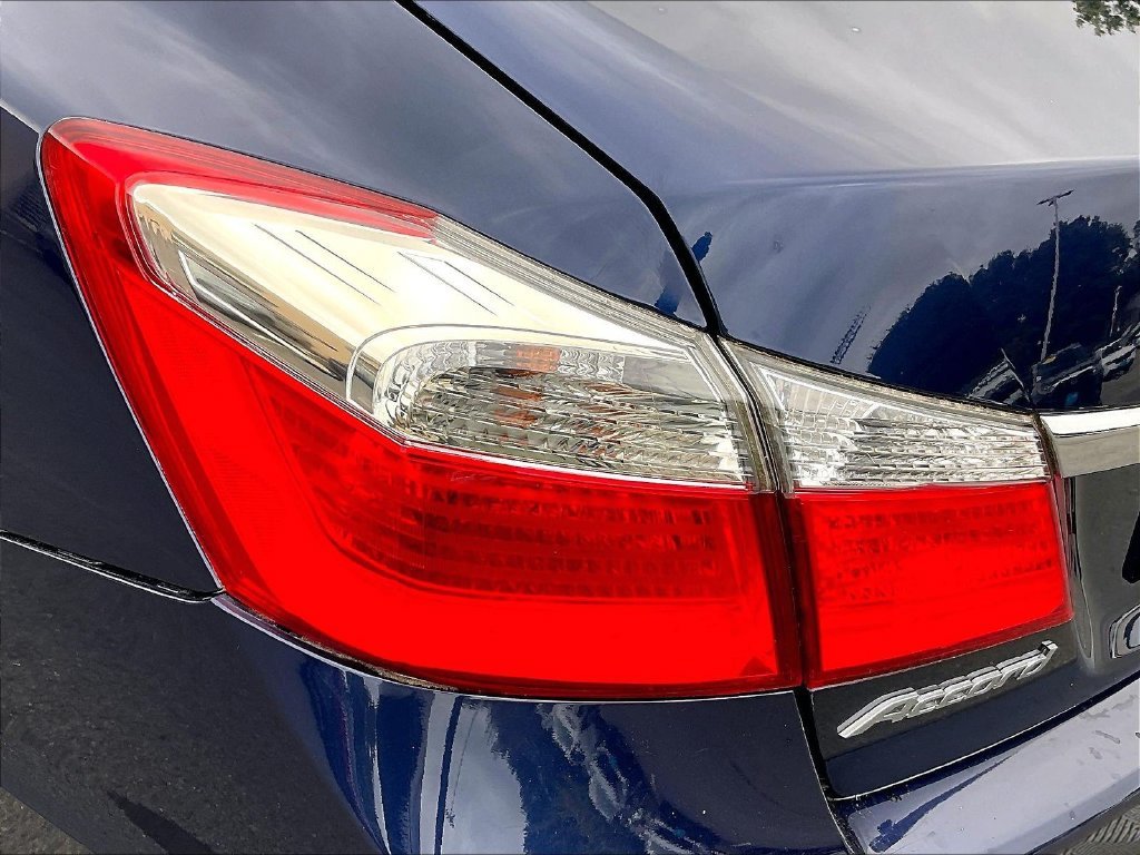 Used 2015 Blue Honda EX image 33