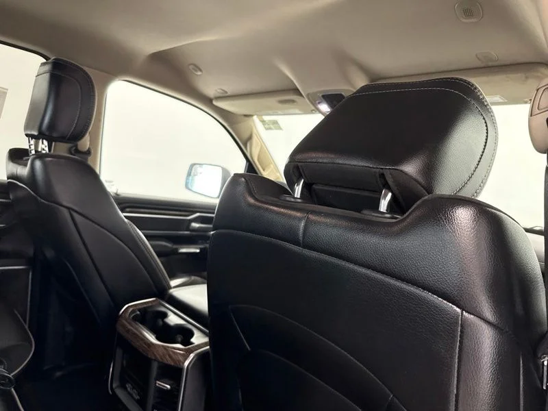 Used 2020 Silver Ram Laramie image 11