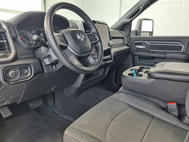 Used 2024 White Ram Big Horn image 7