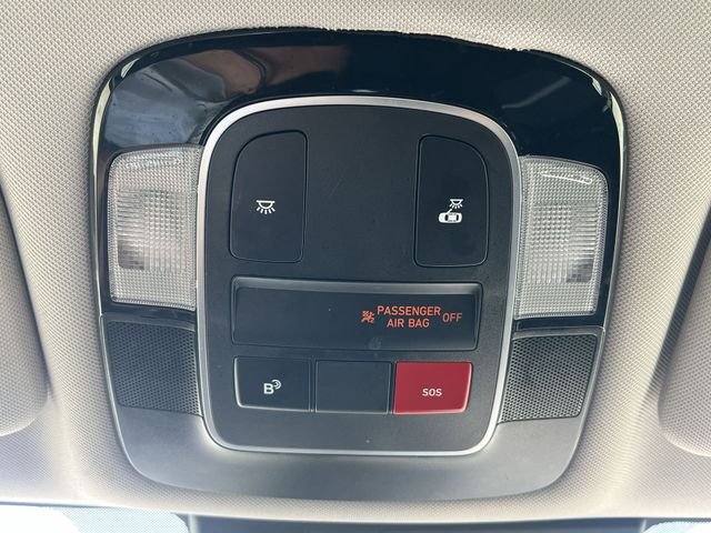 Certified Used 2025 Blue Hyundai SEL image 30