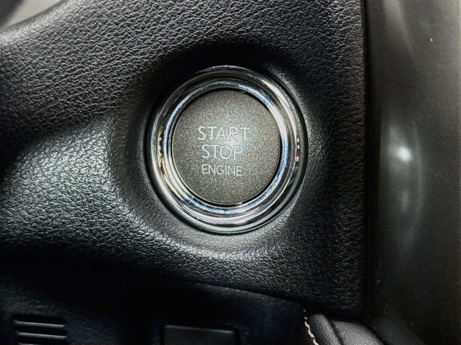 Used 2023 Eminent White Pearl Lexus GX 460 Premium image 22