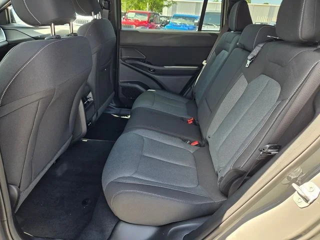 New 2026 Sting-Gray Clear-Coat Exterior Paint Jeep Laredo image 5
