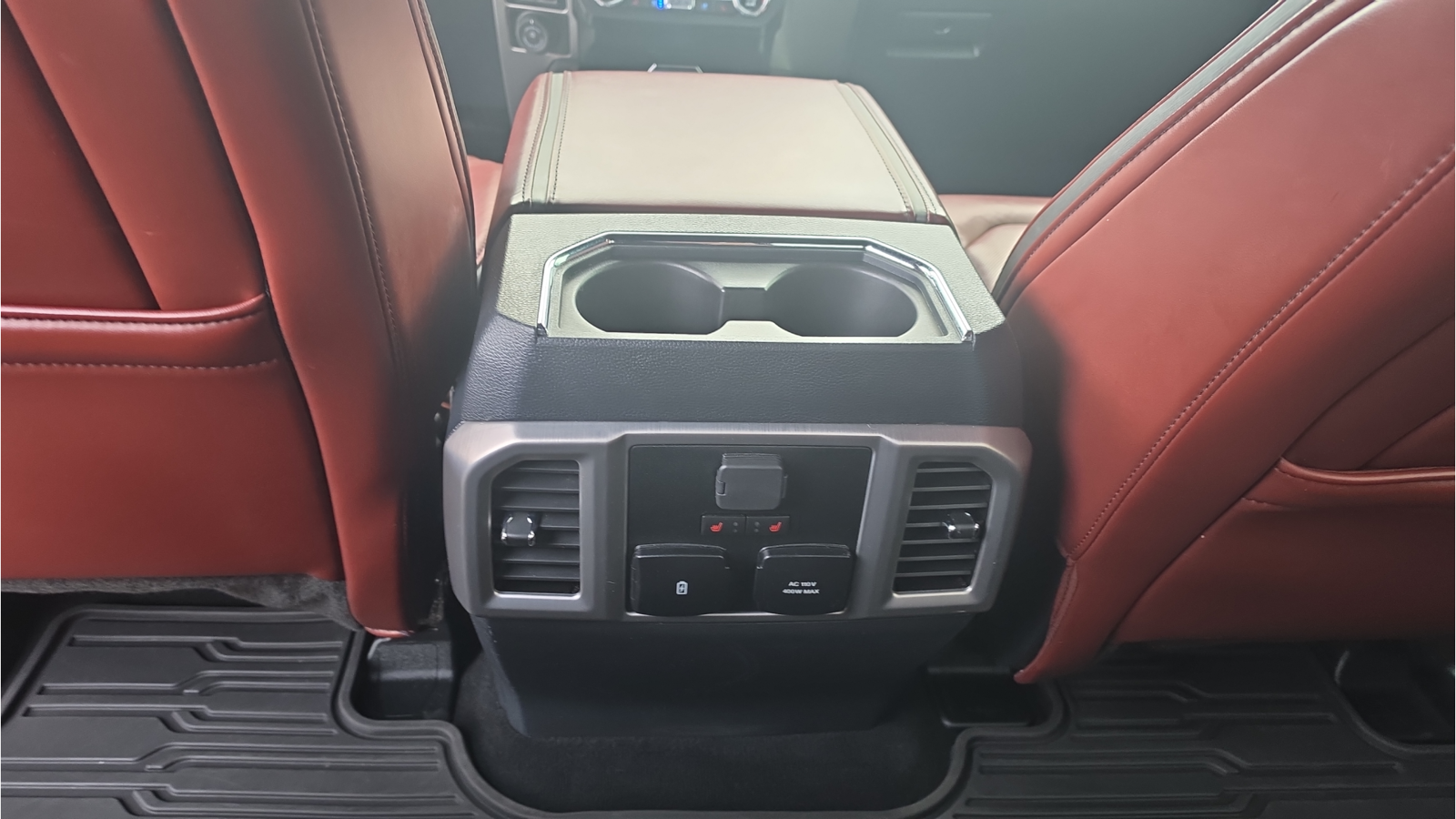 Used 2022 Agate Black Metallic Ford Platinum image 19
