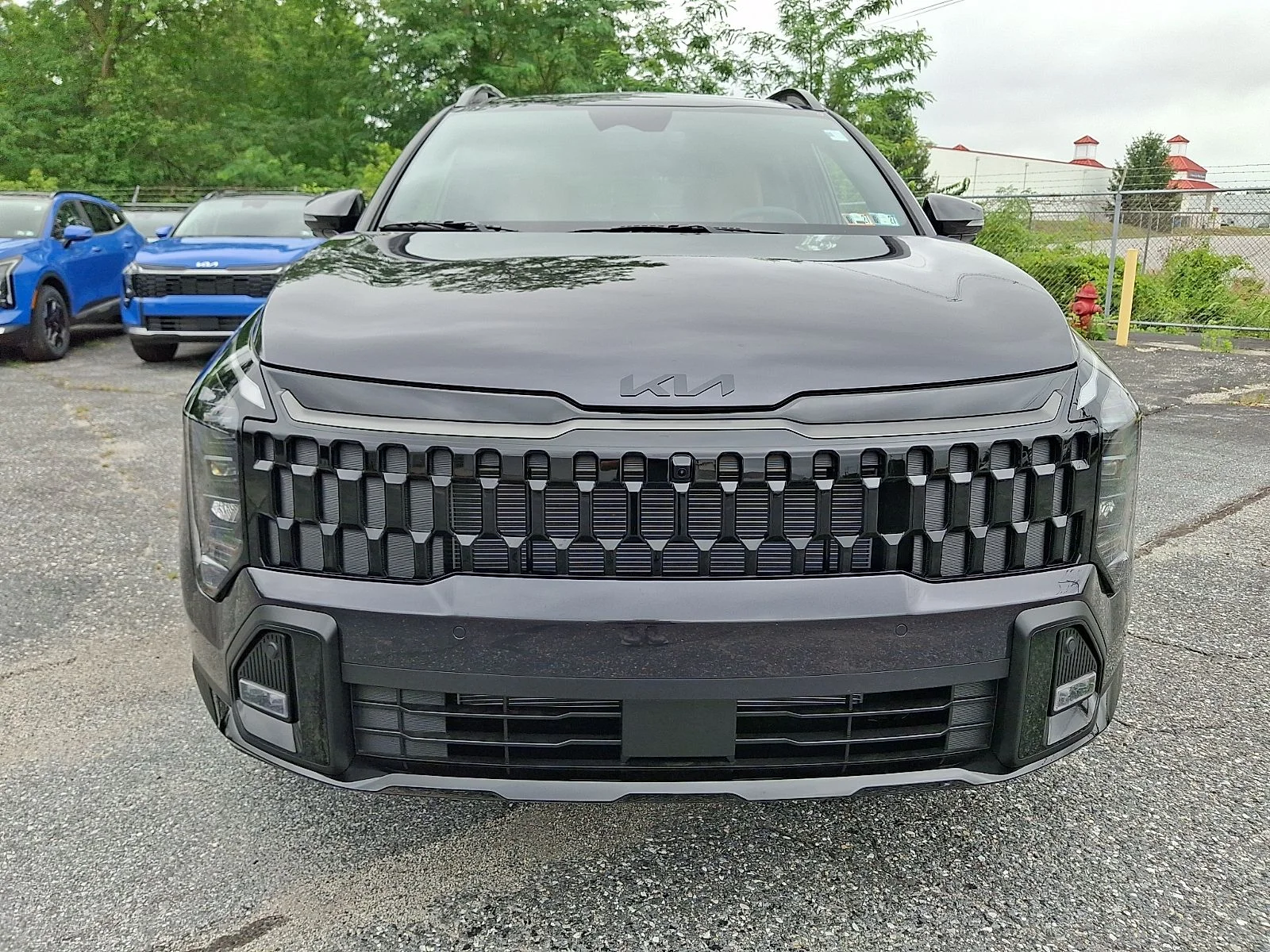 New 2026 Gray Kia X-Line image 3