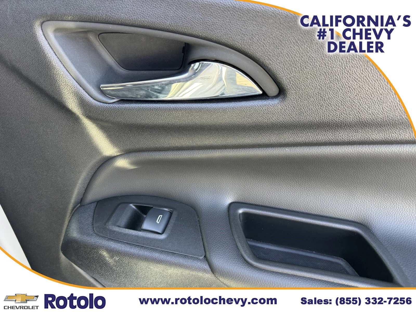 Used 2024 Summit White Chevrolet LT image 13