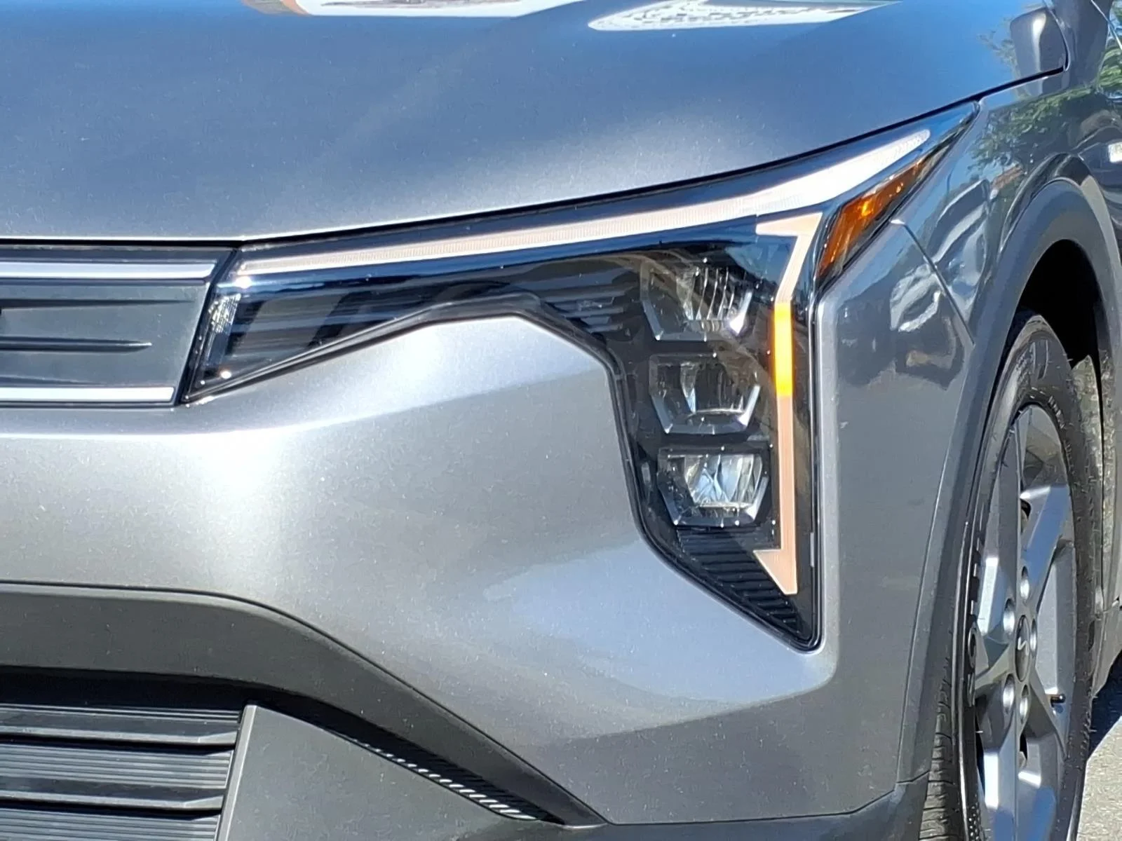 Used 2026 Steel Gray Kia LXS image 15