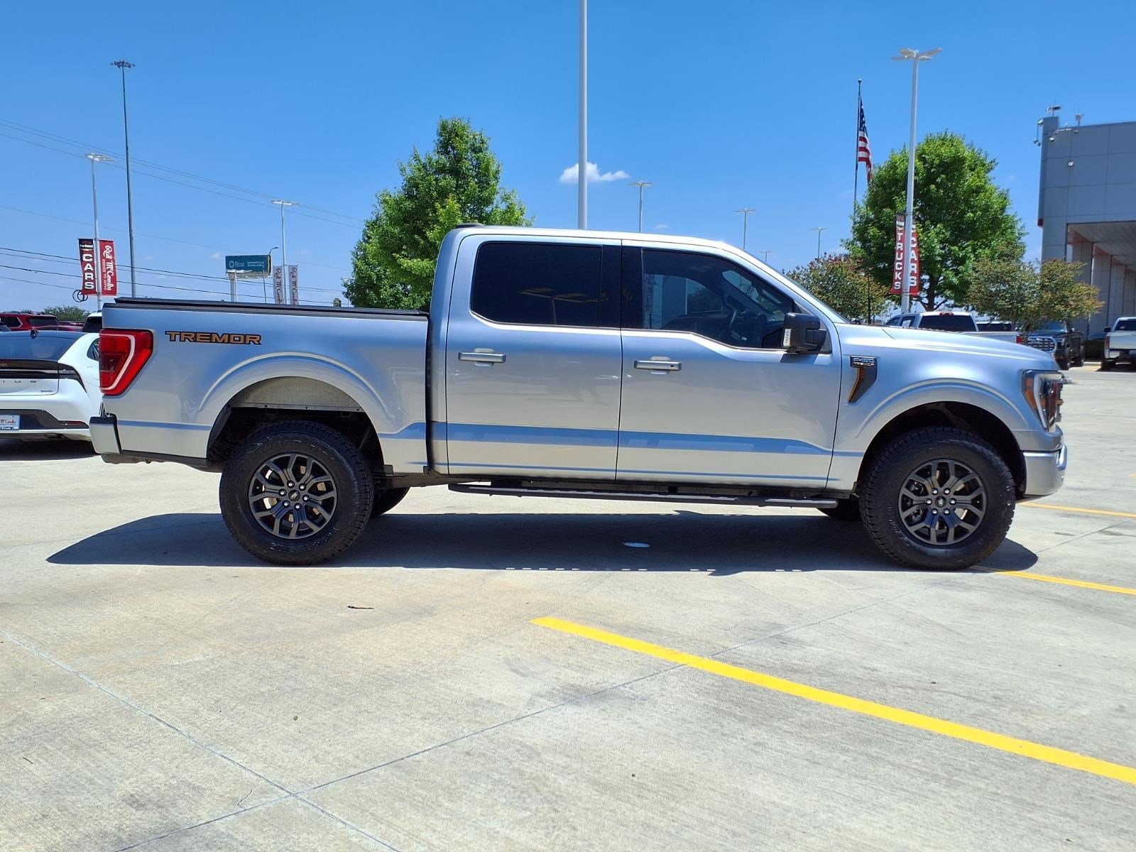 Used 2023 ICONIC SILVER MET Ford Tremor image 4