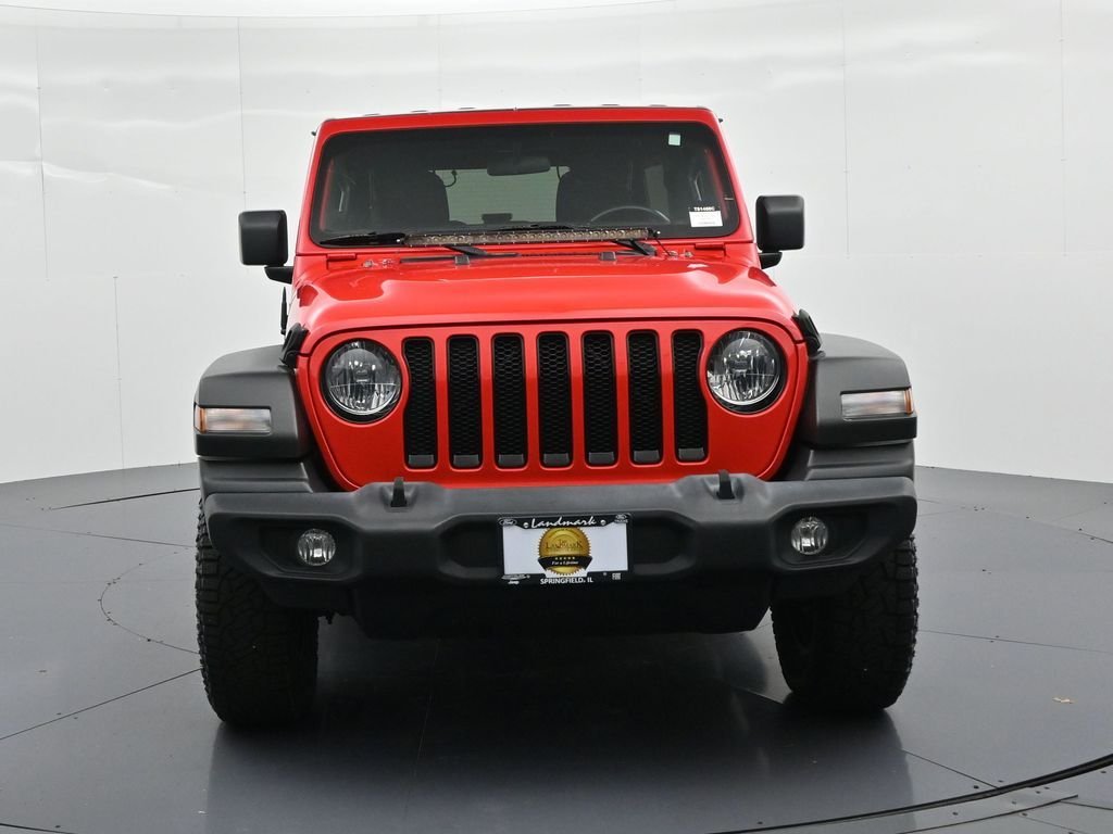 Used 2019 Red Jeep Unlimited Sport Altitude image 3