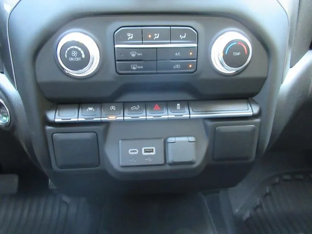 Used 2026 White GMC Pro image 22