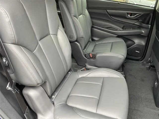 New 2026 SAPPHIRE BLUE PEARL Subaru Limited Bronze Edition 7-Passenger image 18