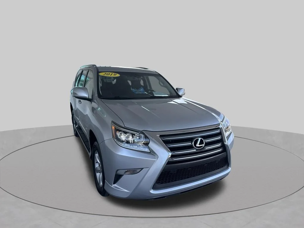 Used 2019 Silver Lexus 460 image 13