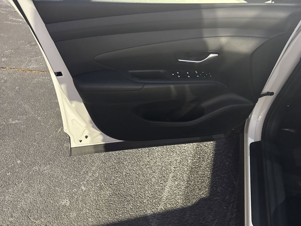 2025 Hyundai Tucson SEL - Photo 10