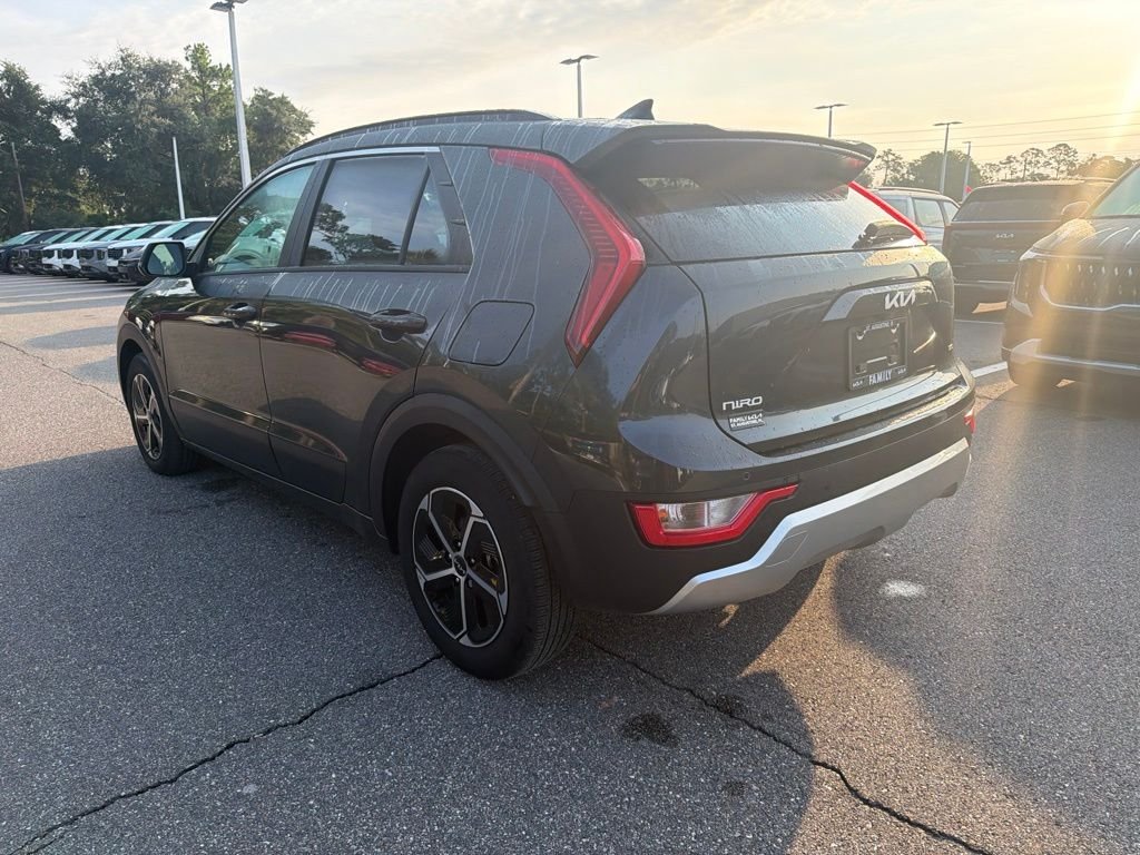 Certified Used 2025 Gray Kia EX image 7