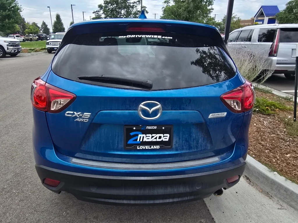 Used 2013  Mazda Touring image 4
