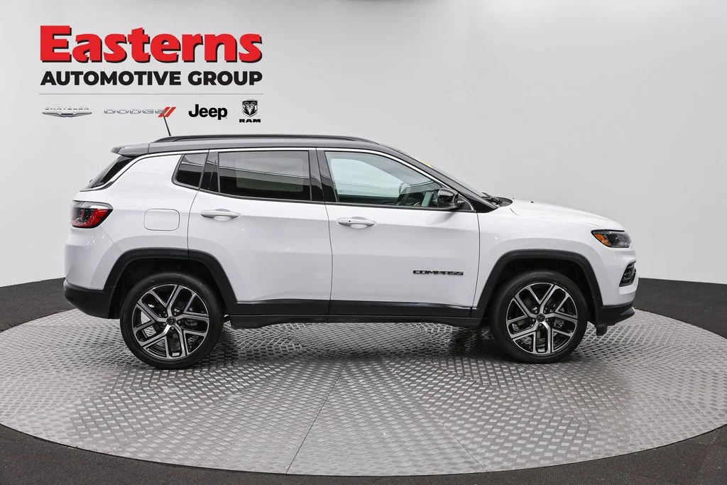 Certified Used 2025 White Jeep Limited image 4
