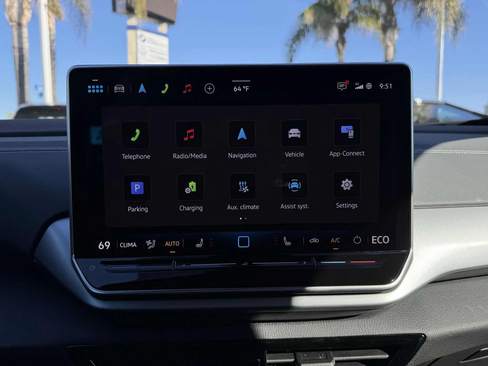 New 2026 Pure Gray Volkswagen Pro image 23