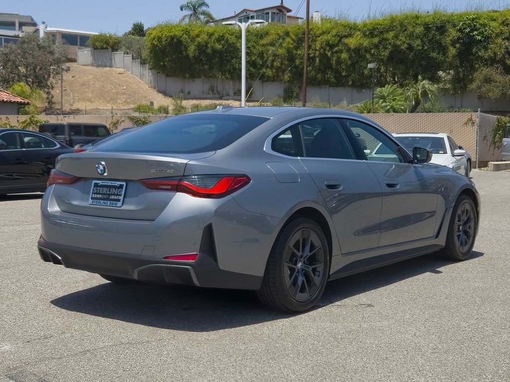 New 2026 Skyscraper Grey Metallic BMW eDrive40 image 16