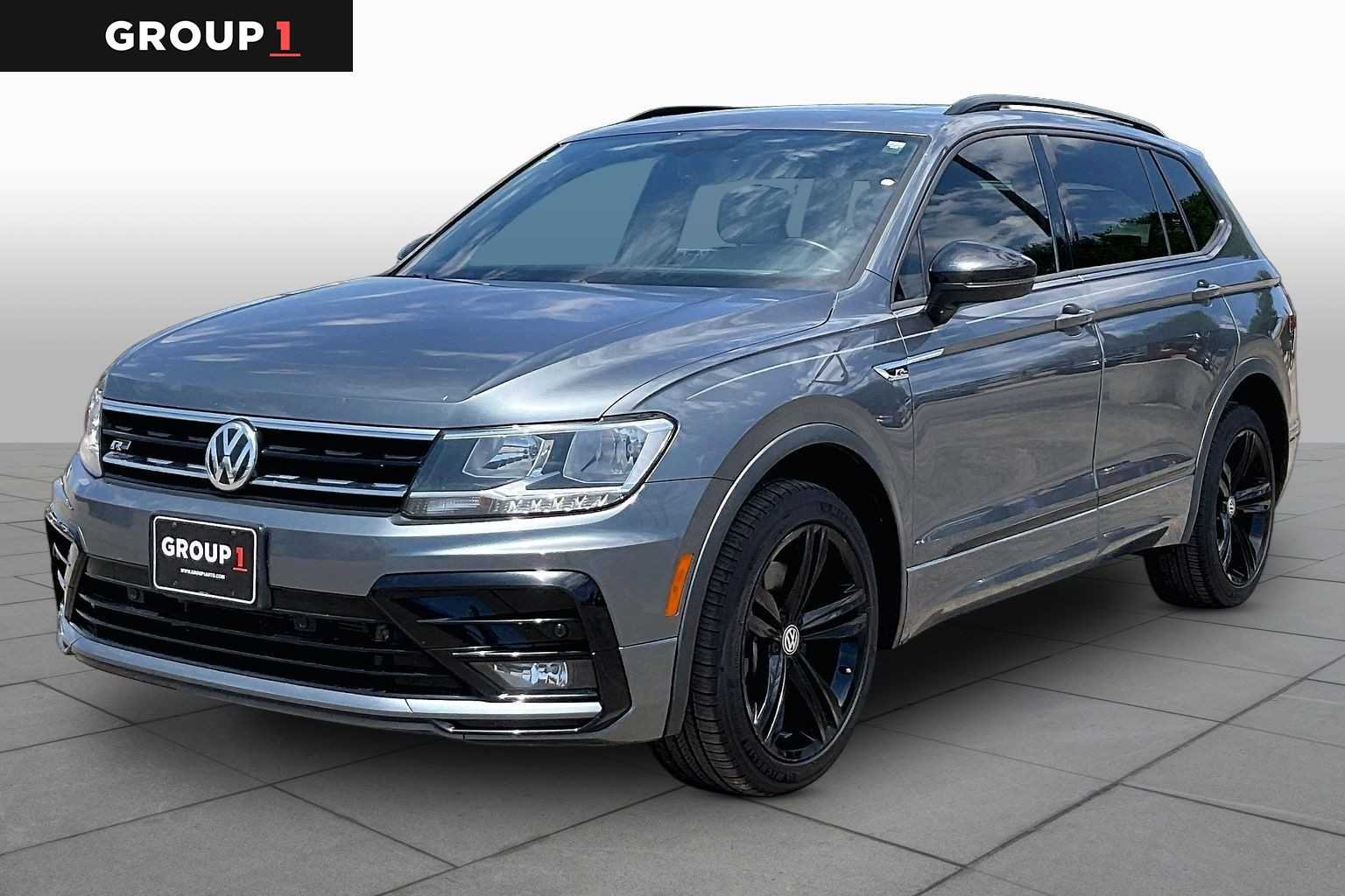 2019 Volkswagen Tiguan 2.0T SEL R-Line's photo