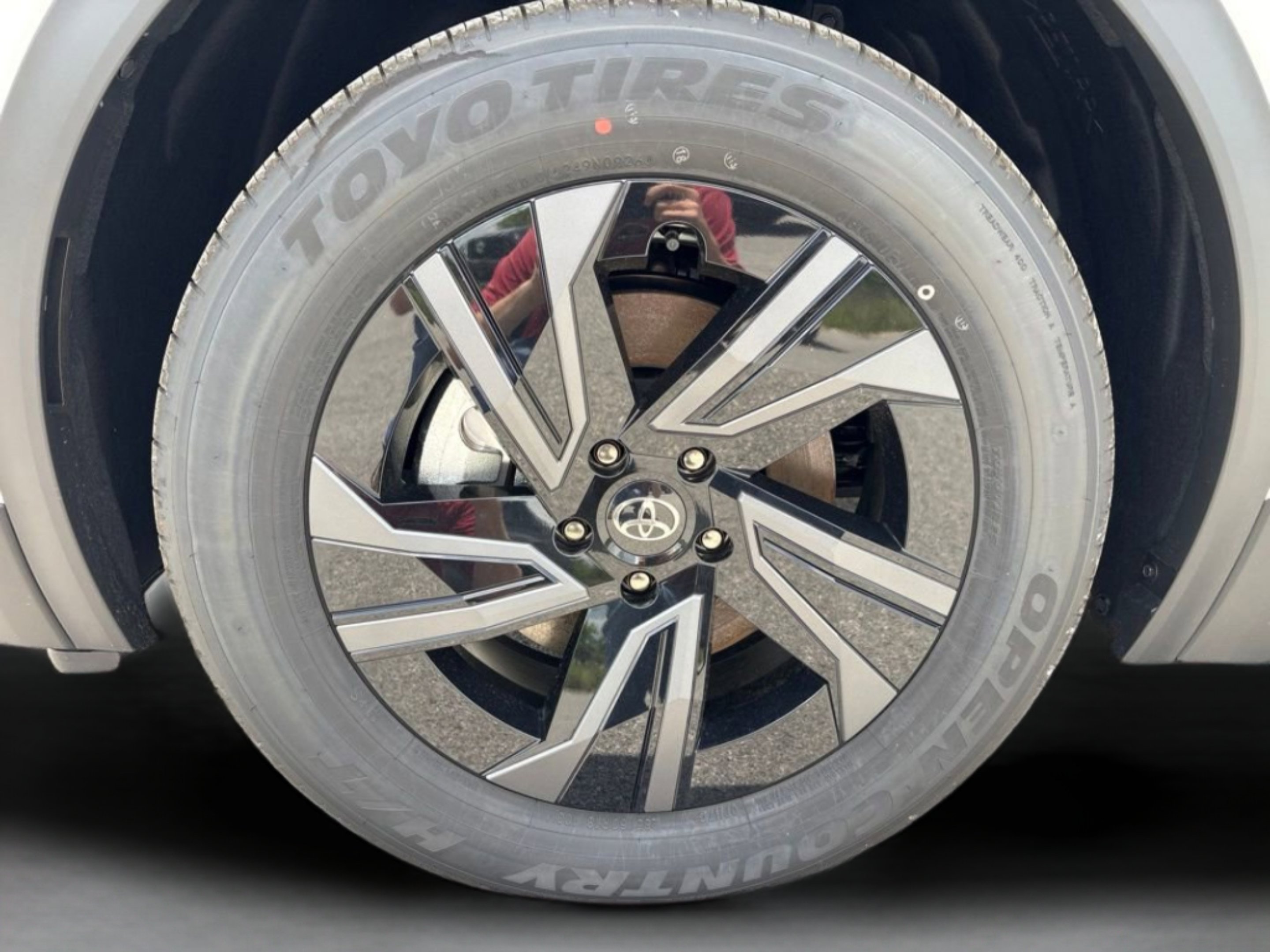 New 2026 Wind Chill Pearl Toyota SE image 31