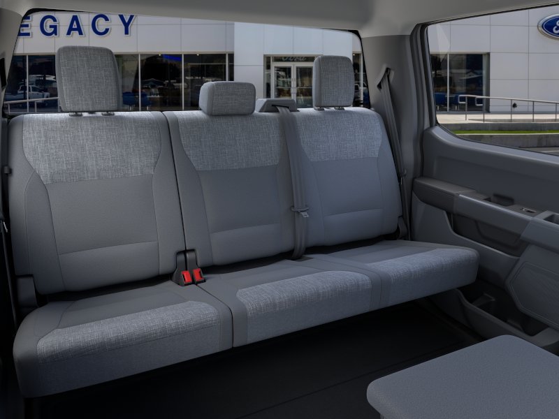 New 2026 Avalanche Ford F-350® XLT image 11