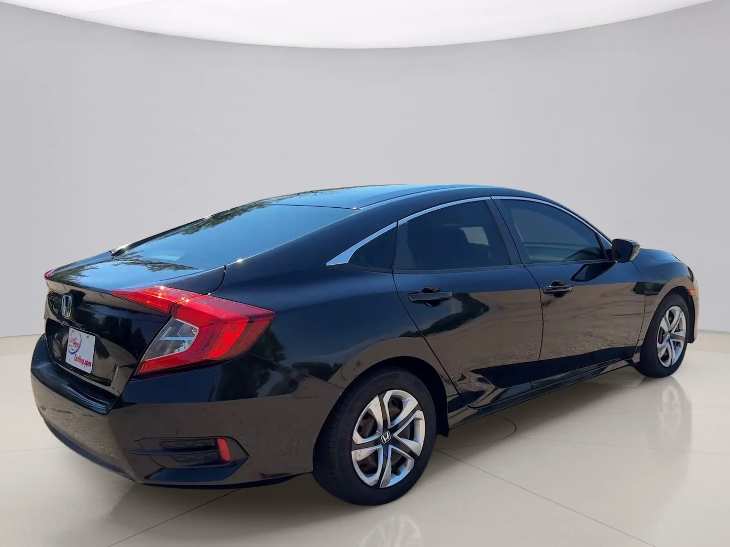 Used 2016 Black Honda LX image 5