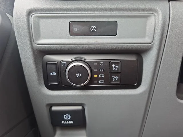 Used 2025 Black Ford XLT image 25