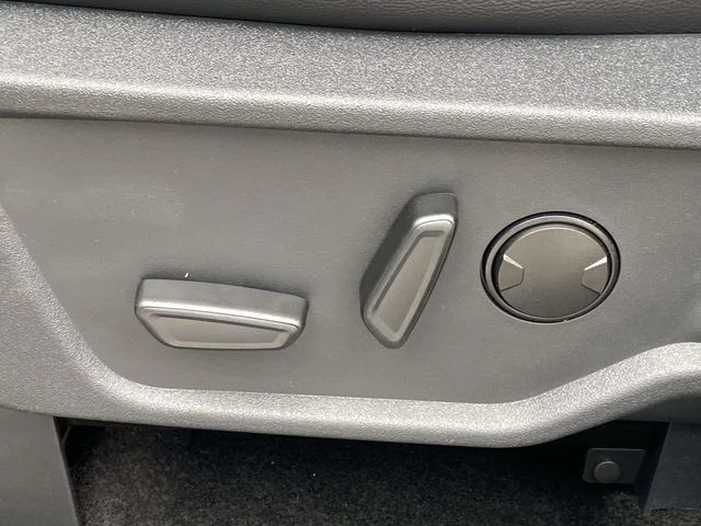 New 2026 Gray Ford Outer Banks image 13