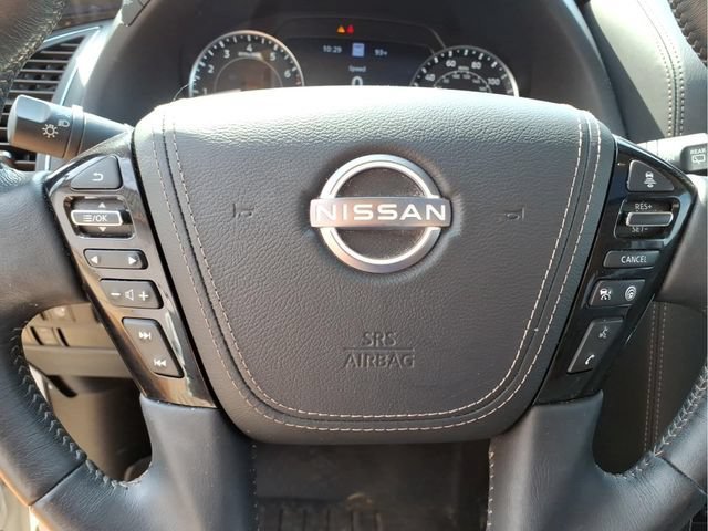 Used 2024 White Nissan Platinum 2WD image 11