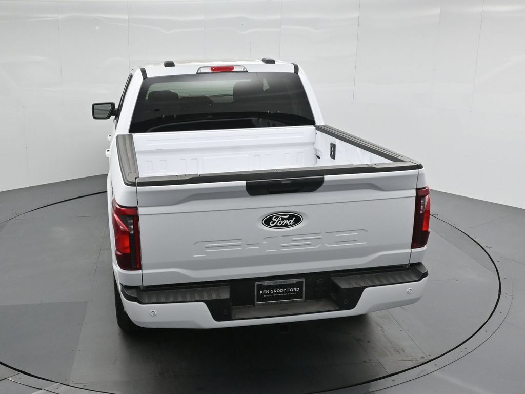 New 2026 White Ford XLT image 36