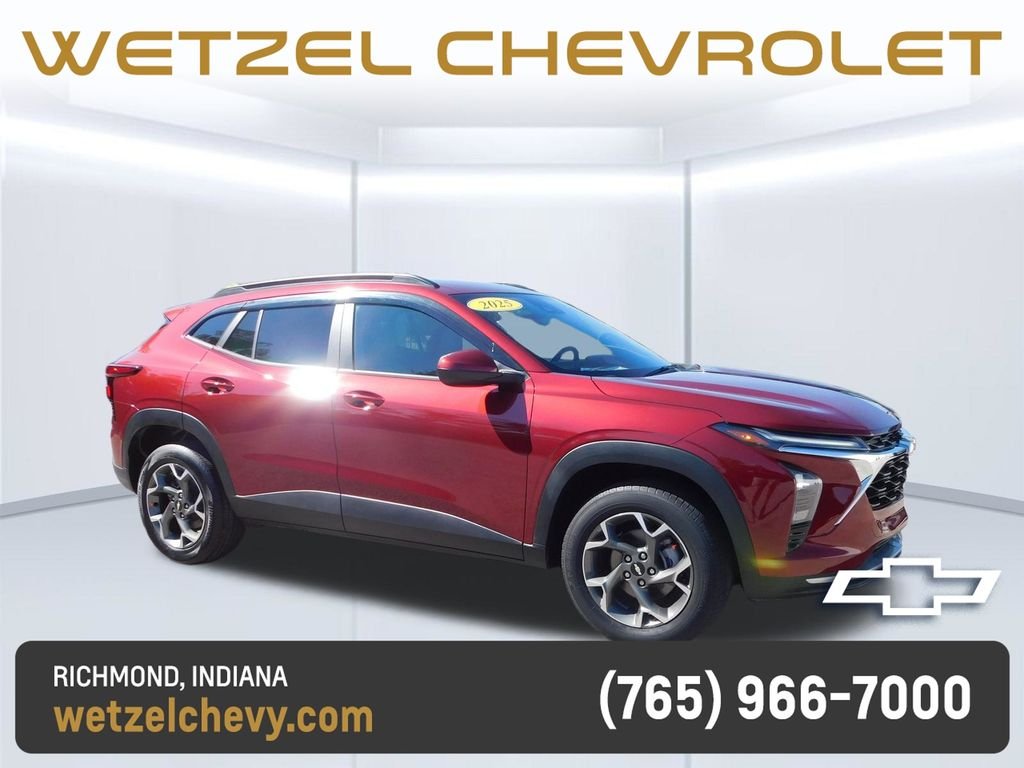 Used 2025 Red Chevrolet LT image 1