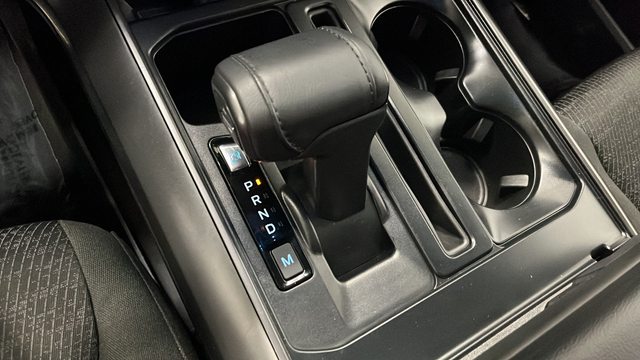 Used 2024 Agate Black Metallic Ford XLT image 20