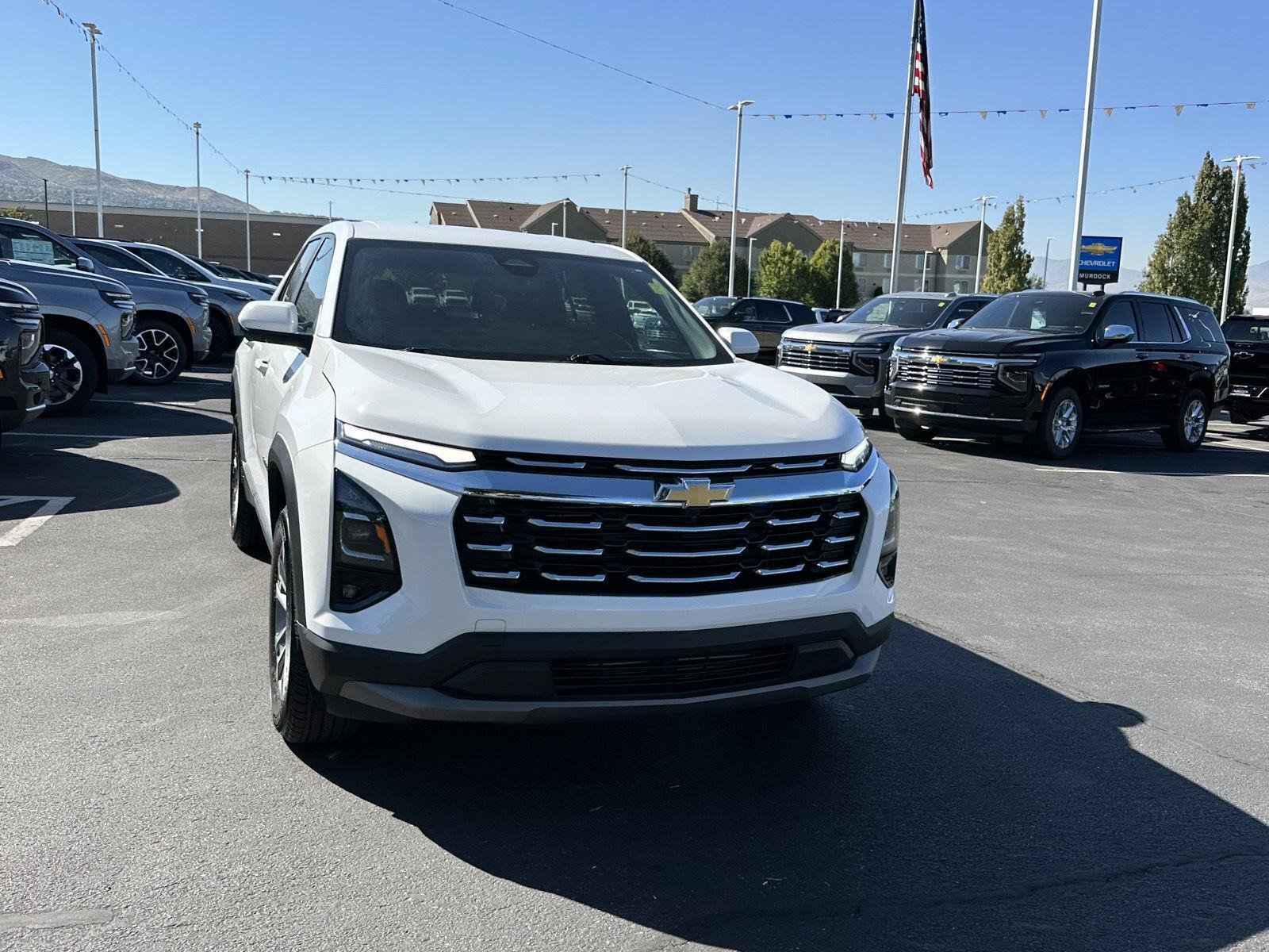 2025 Chevrolet Equinox LT - Photo 12