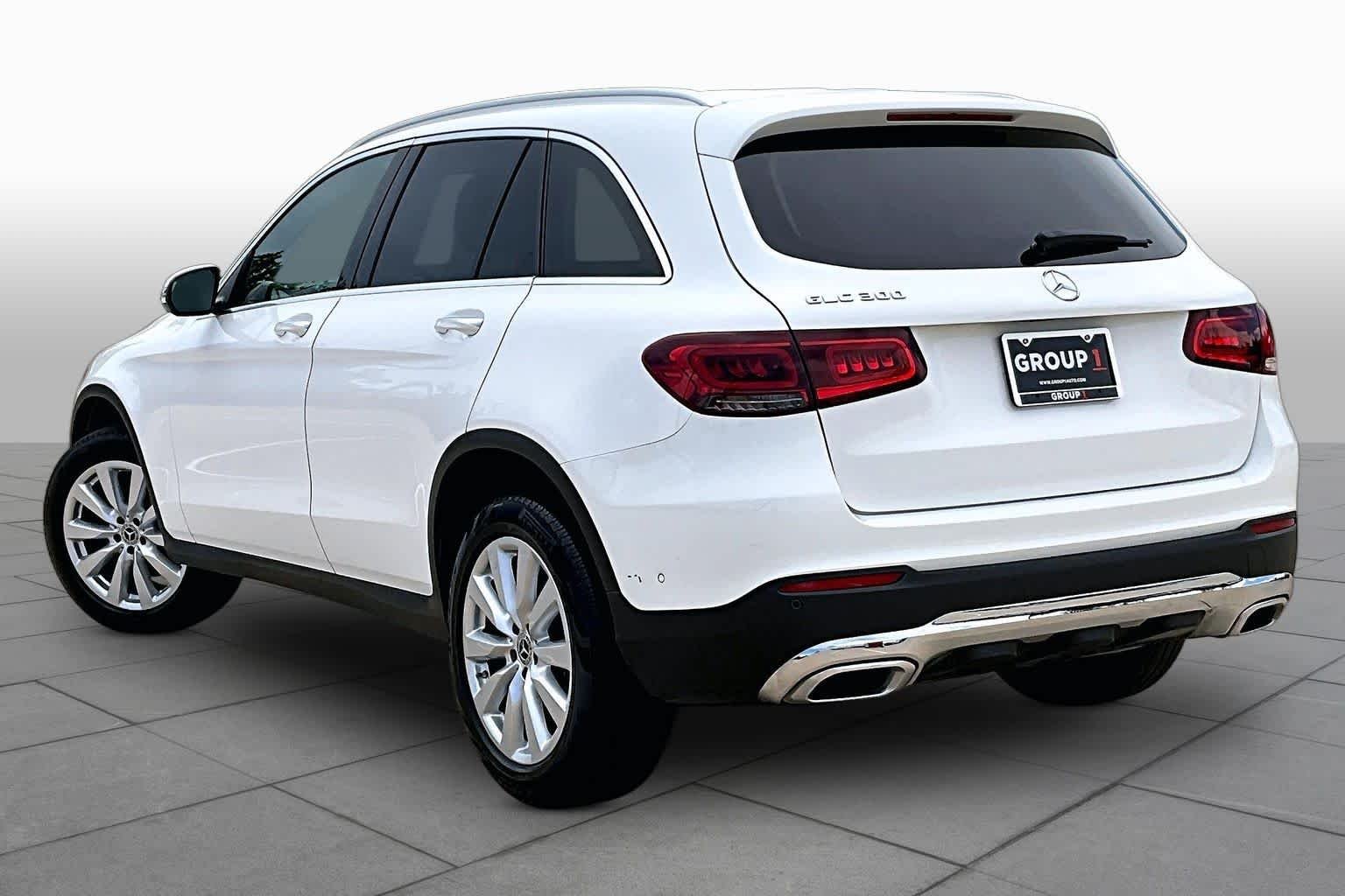 Used 2020 Polar White Mercedes-Benz GLC 300 image 11