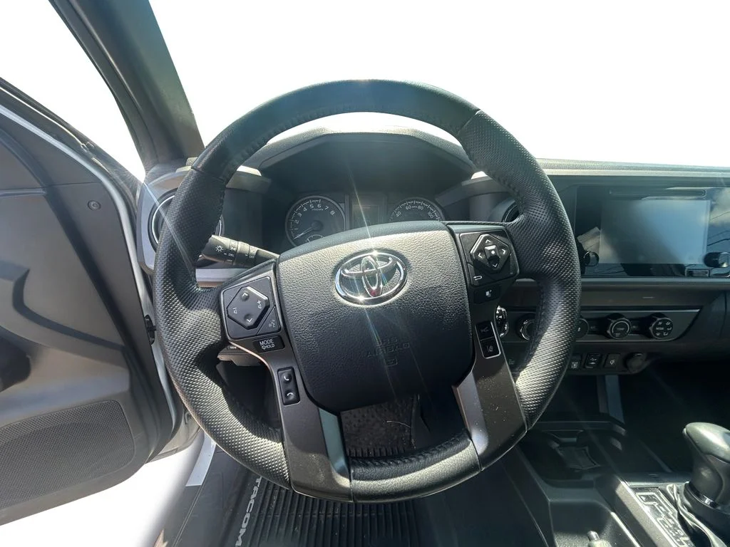 Used 2019 Super White Toyota TRD Off Road V6 image 12