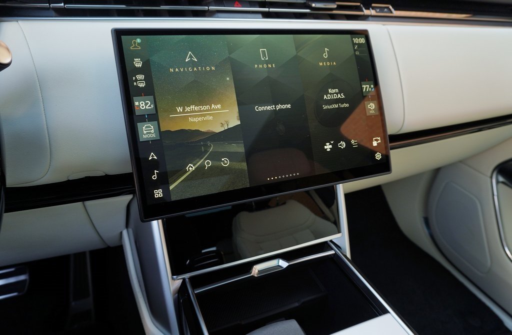 2025 LAND ROVER RANGE ROVER - Image 18