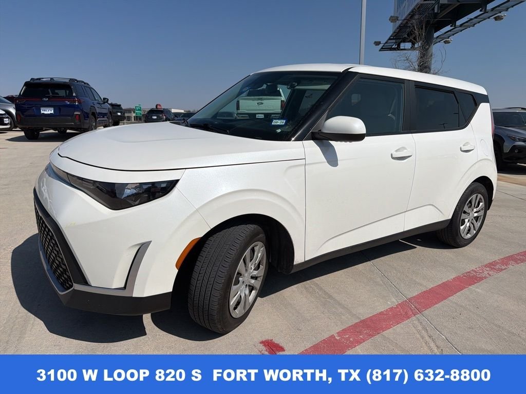 2023 Kia Soul LX