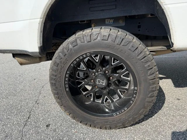 Used 2019 White Ford XLT image 5