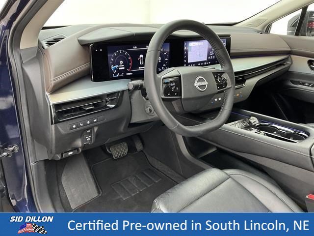 Used 2025 Deep Ocean Blue Pearl/Super Black Nissan Platinum image 16