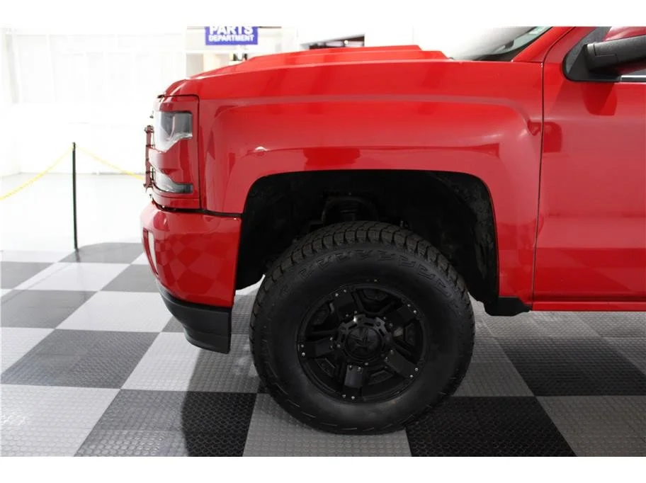 Used 2016 Red Hot Chevrolet LT image 9