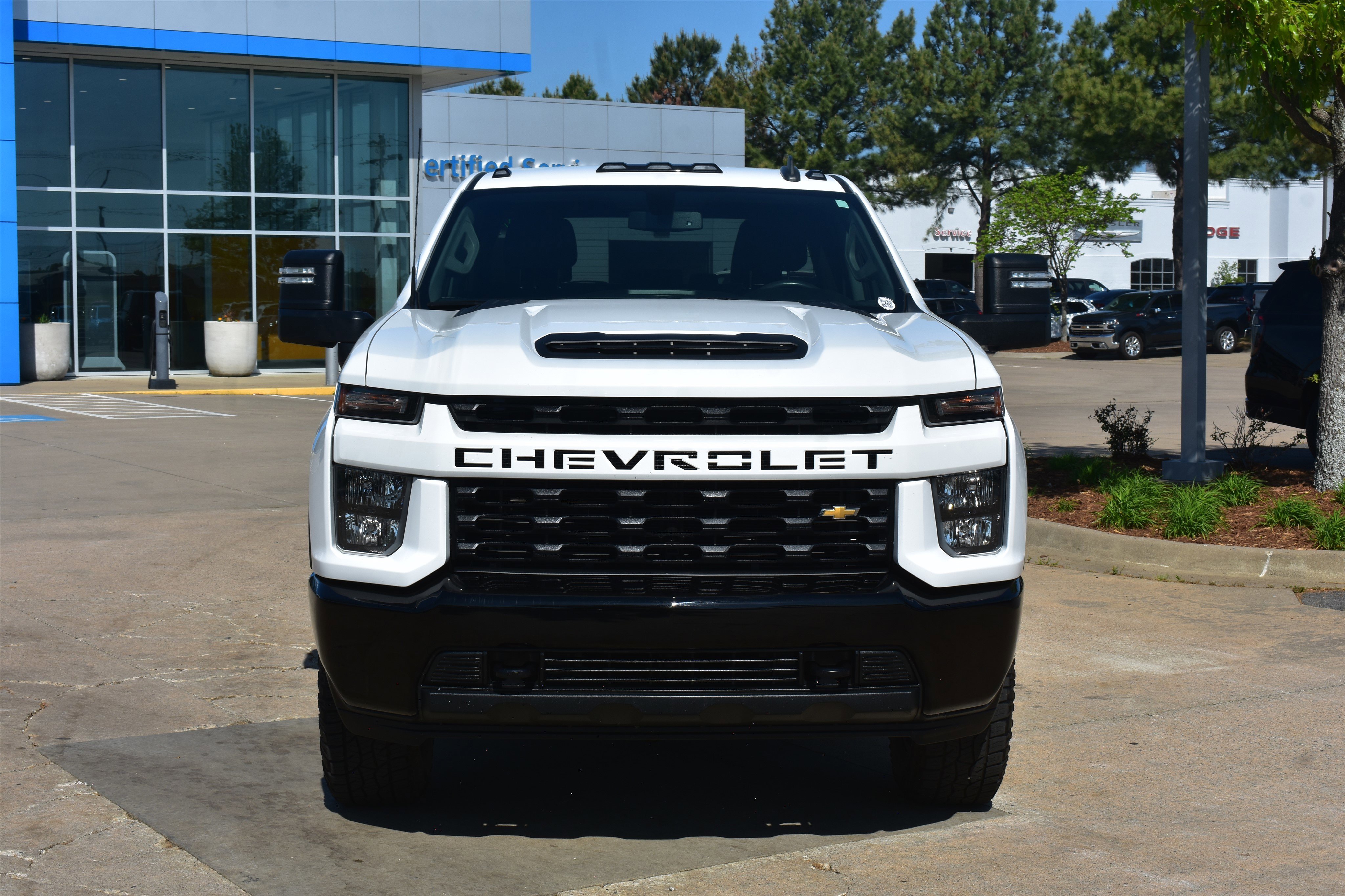 Used 2021 Chevrolet Silverado 2500HD Custom with VIN 1GC4YME75MF100959 for sale in Little Rock