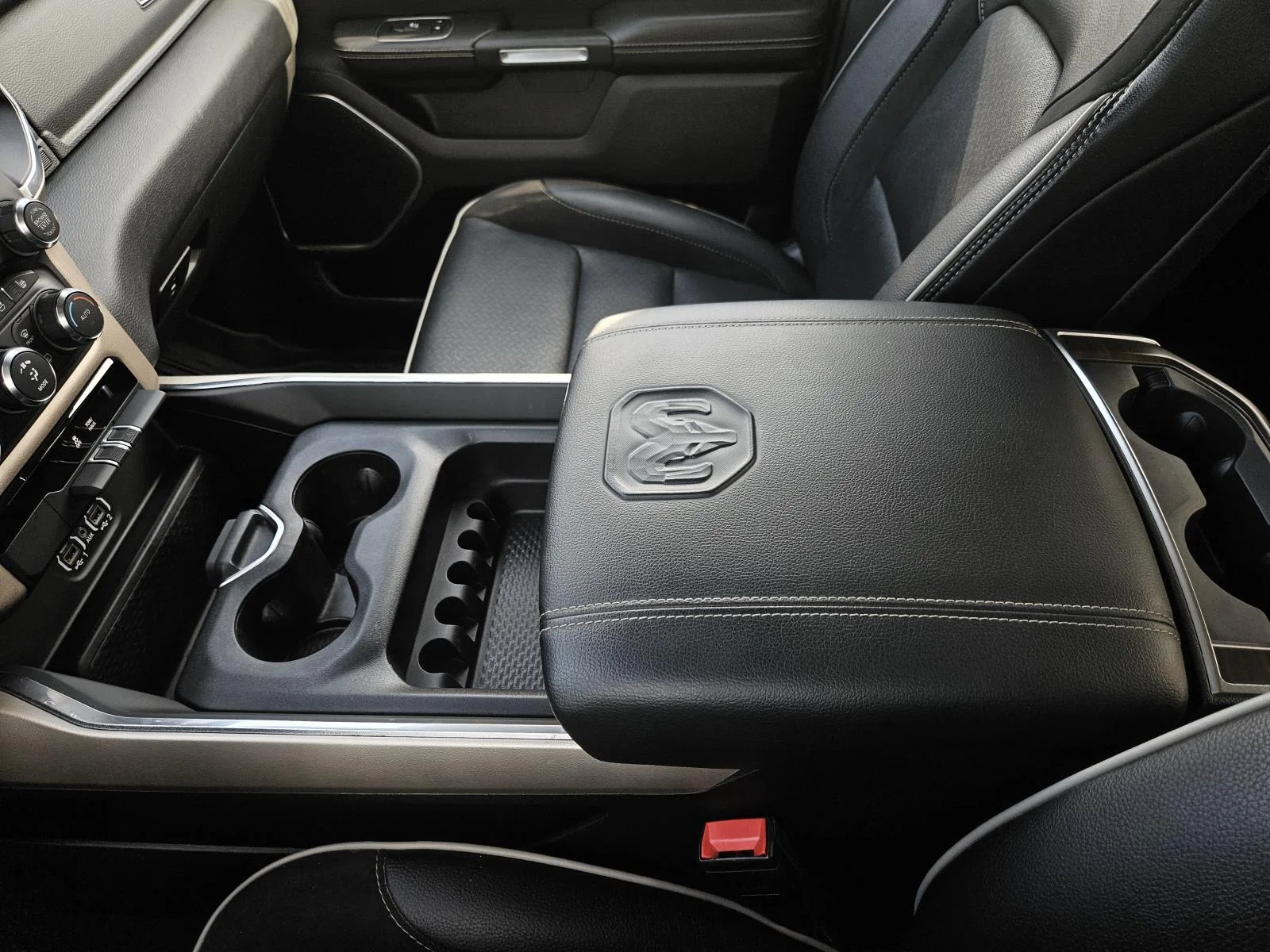 2022 RAM Ram 1500 Pickup Laramie - Photo 26