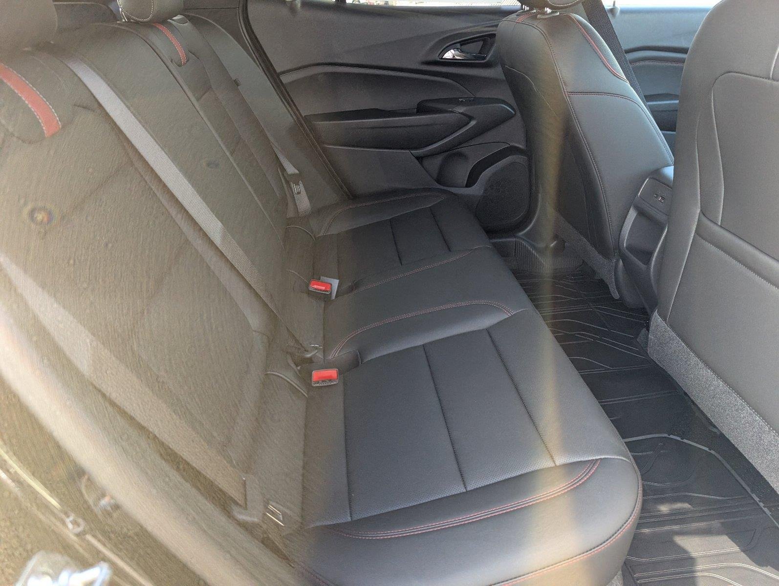 New 2026 Mosaic Black Metallic Chevrolet 2RS image 36