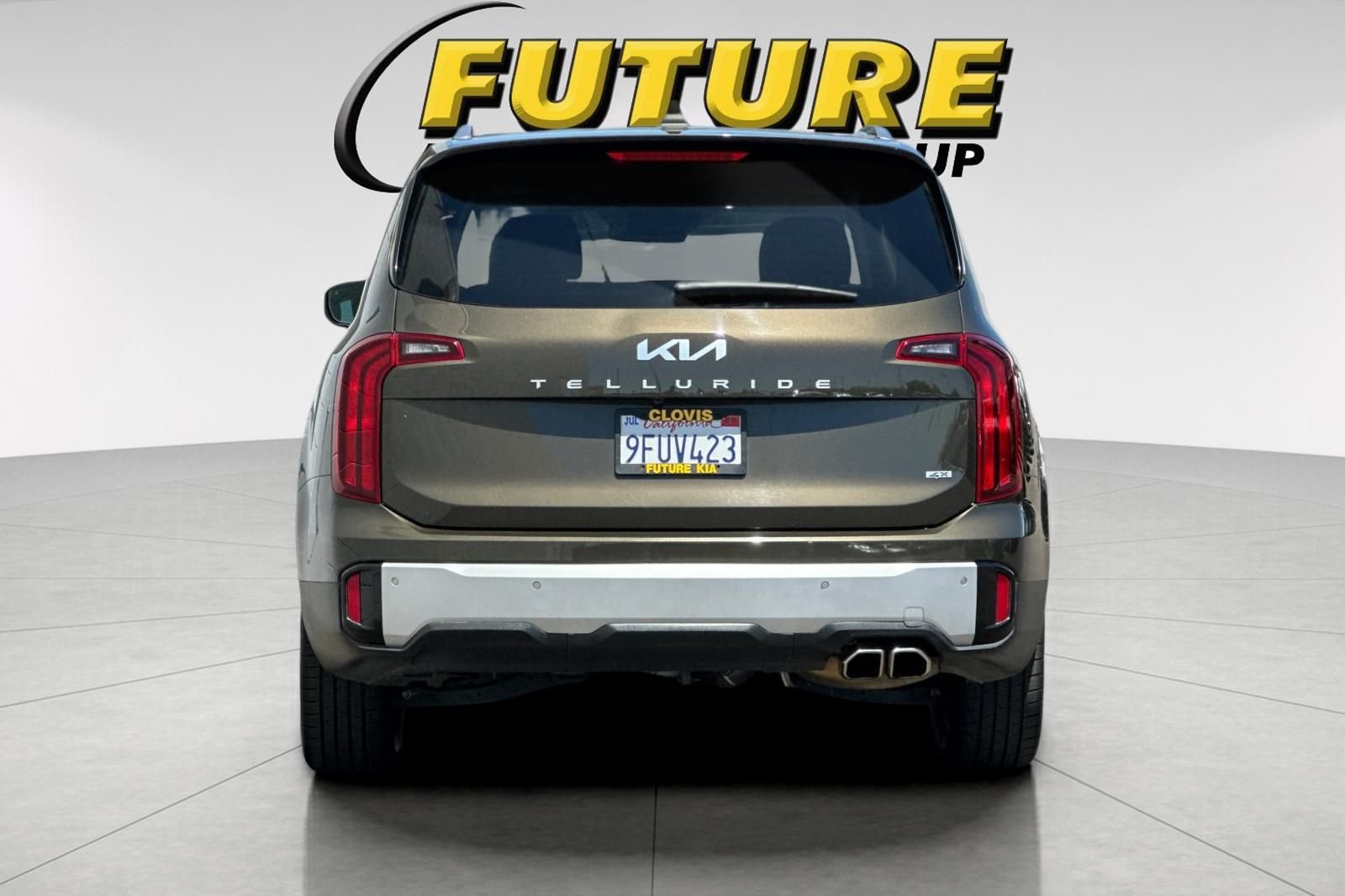 Used 2024 Green Kia S image 5