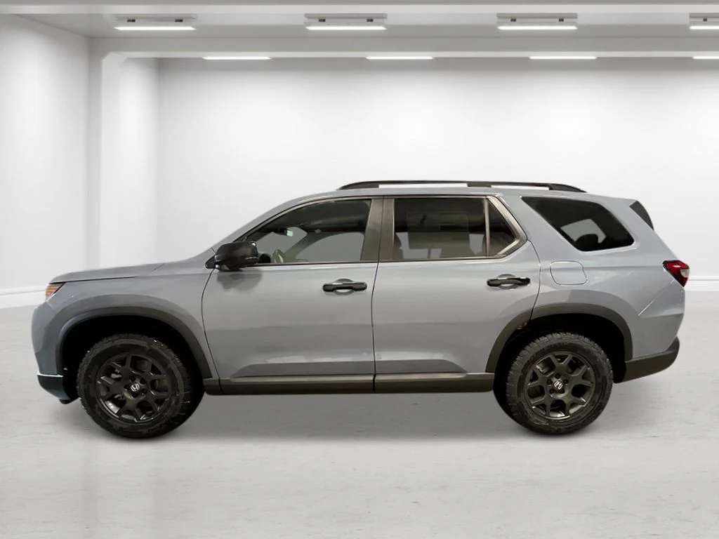 New 2026 Sonic Gray Pearl Honda TrailSport image 2