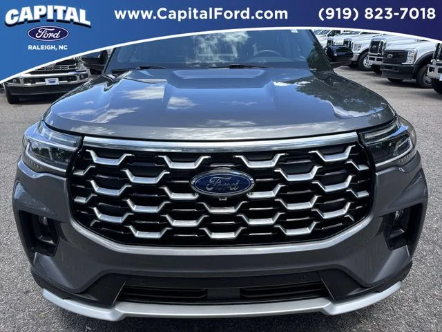 Used 2025 Gray Ford Platinum image 10