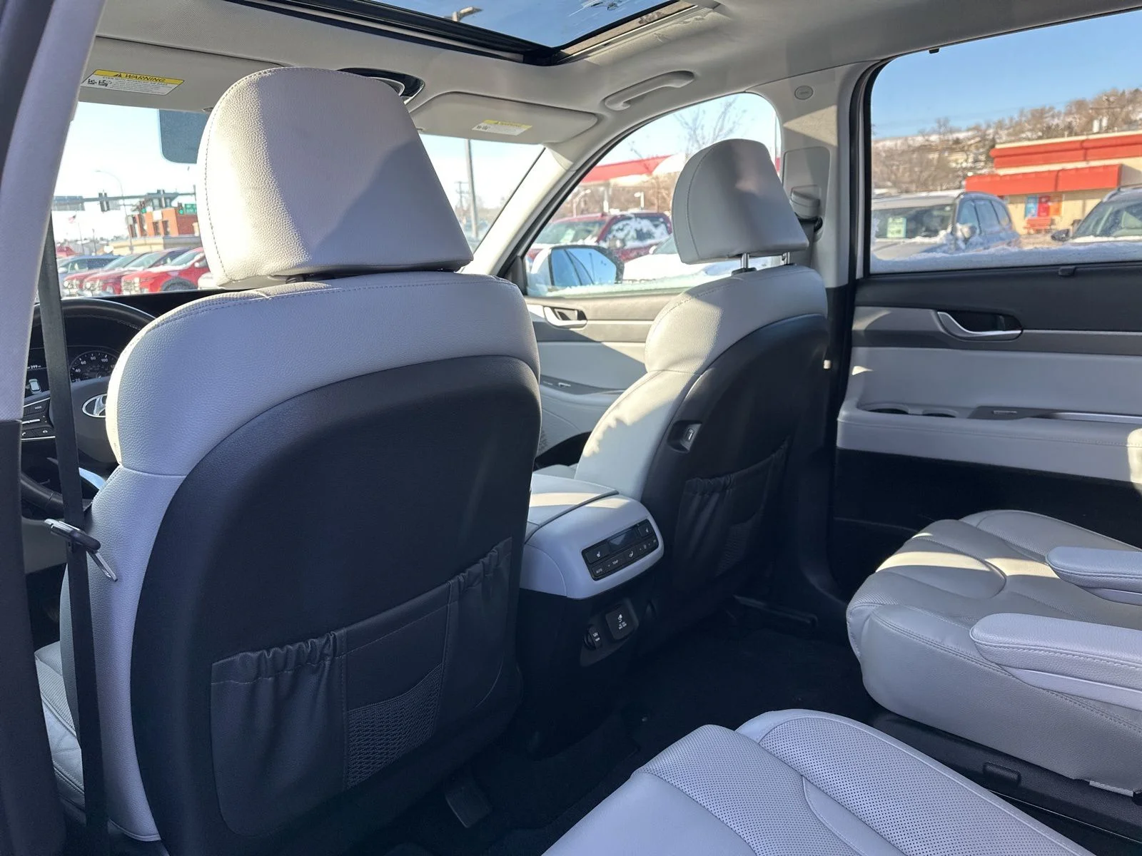 Used 2021 White Hyundai SEL image 19