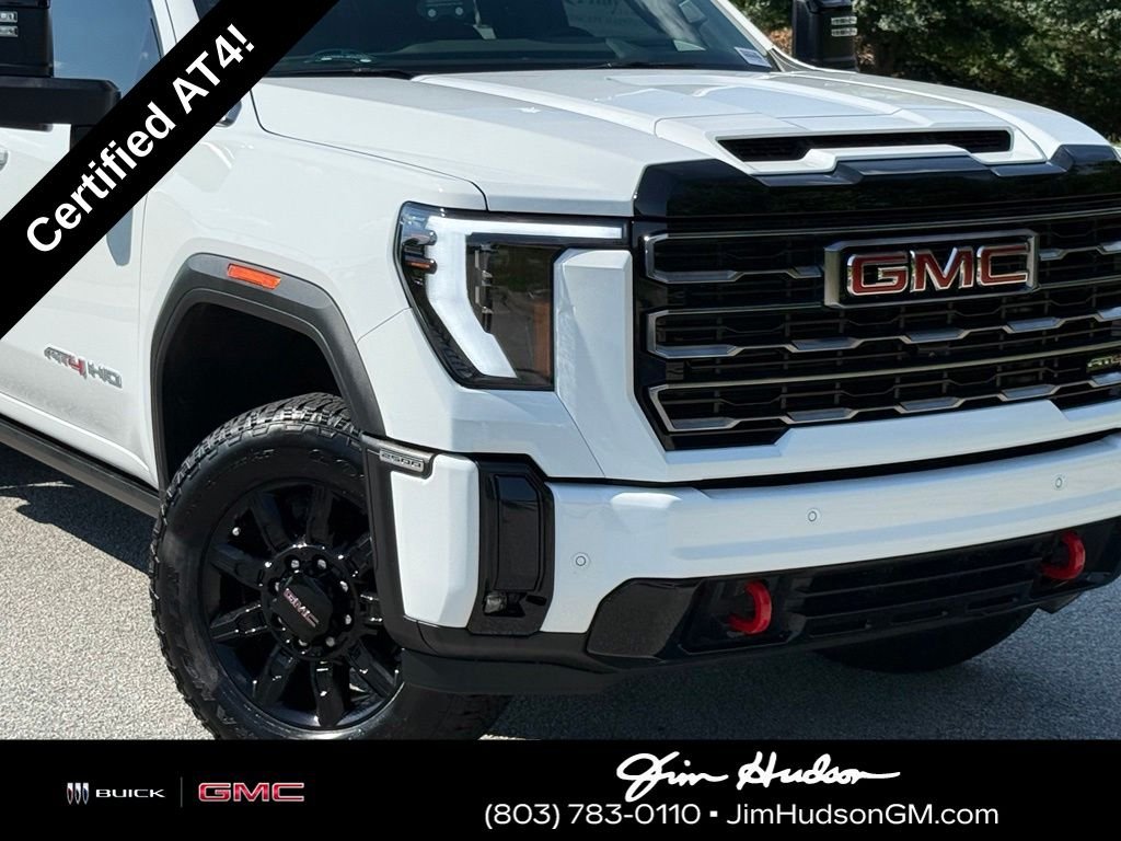 Used 2025 White GMC AT4 image 7