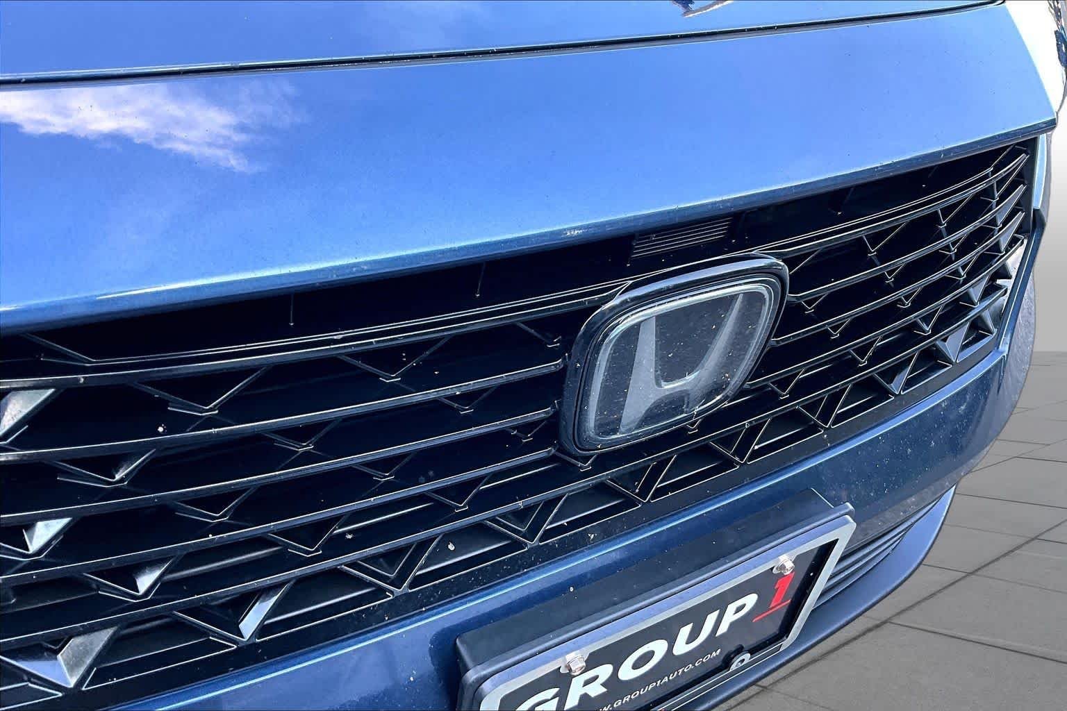Used 2023 Canyon River Blue Metallic Honda EX image 29